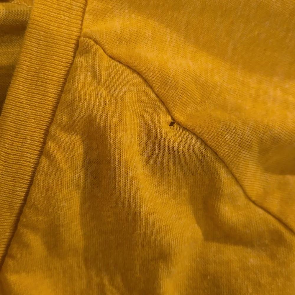 ⛸️NHL Official Licensed BOSTON BRUINS Women's Yellow Long Sleeve Shirt - Picture 6 of 7